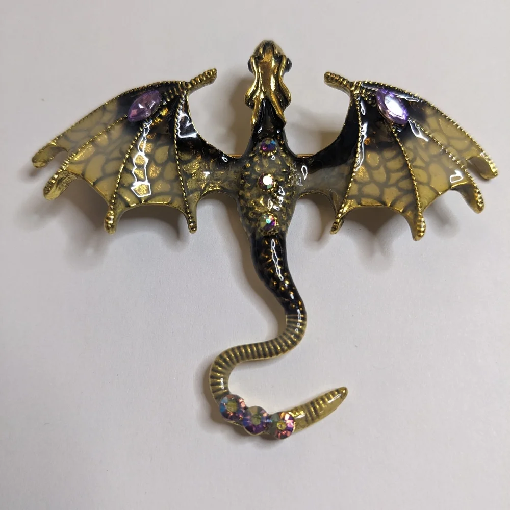 Mystical Dragon Enamel and Purple Rhinestone Brooch‎ / Pendant